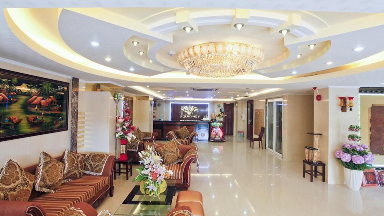Đại sảnh chính của Linh Phương 2 Hotel