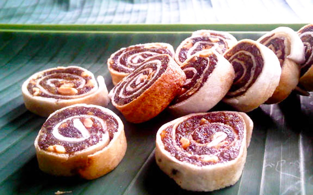 Mứt chuối phồng