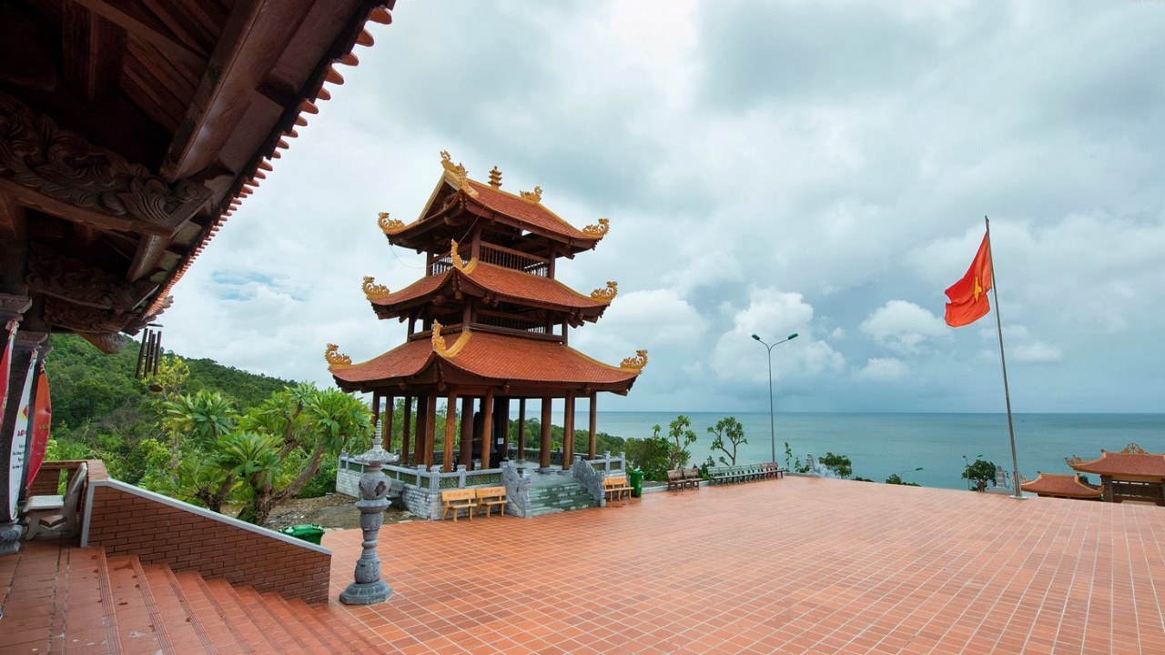 Chùa Hộ Quốc - địa điểm tâm linh độc nhất ở Phú Quốc