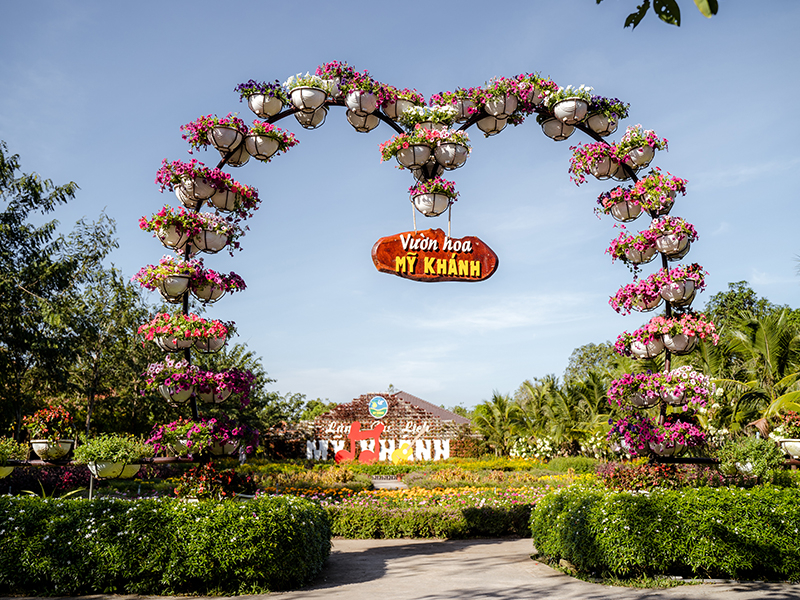 MY KHANH FLOWER GARDEN