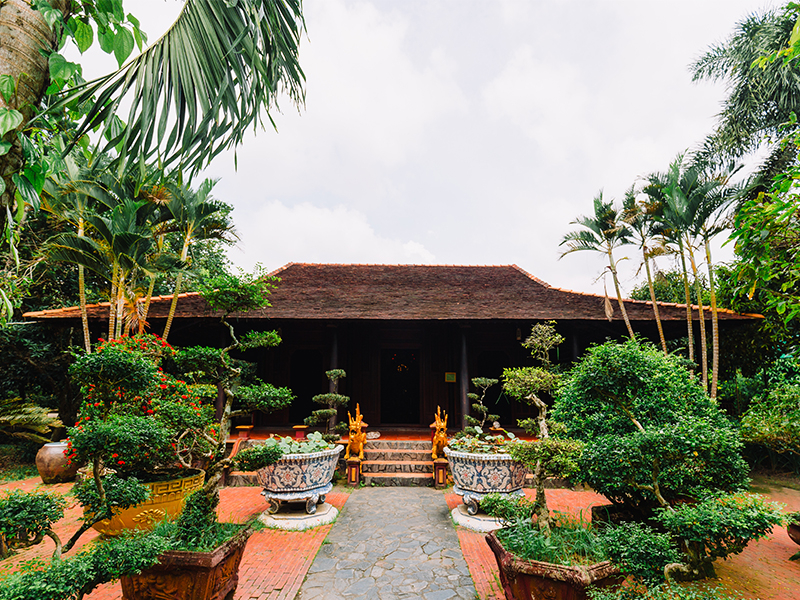 OVER 100 YEARS OLD NAM BO ANCIENT HOUSE