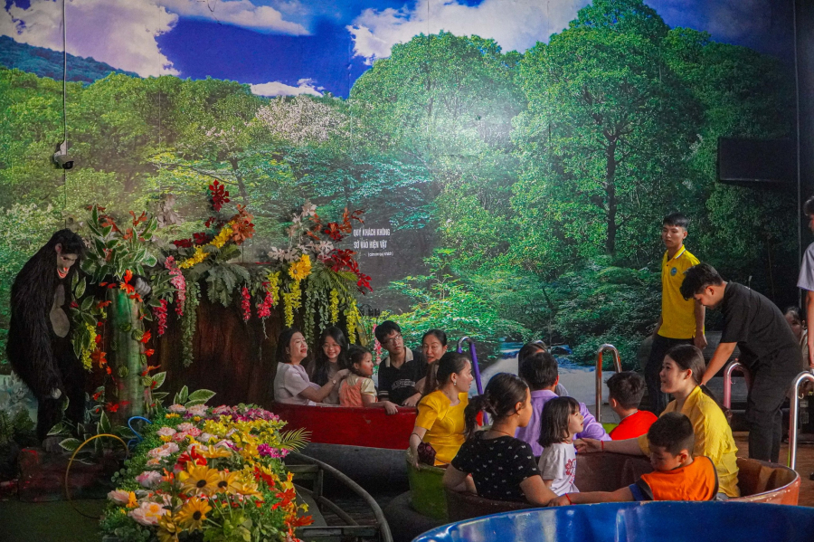 DISCOVER THE MYSTERIOUS RIVER