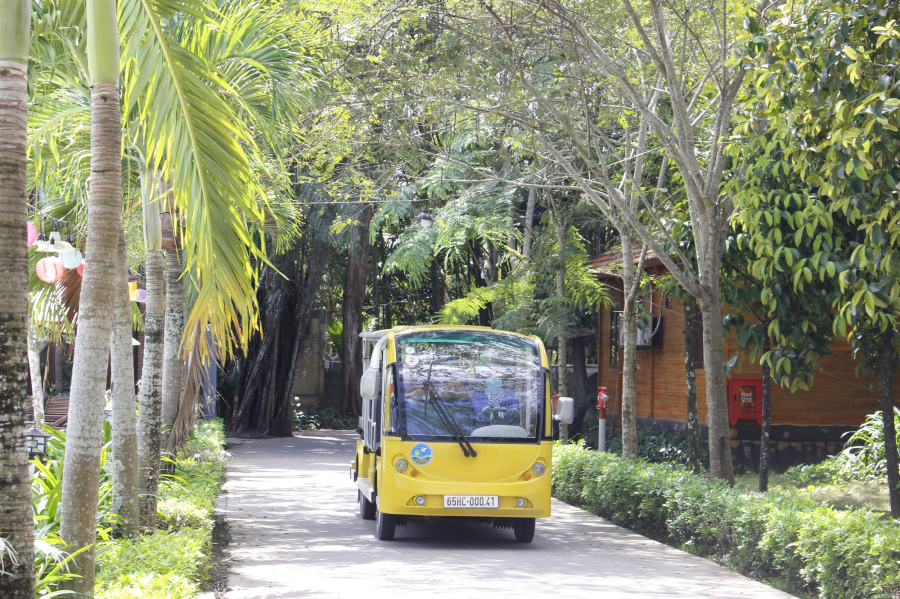 MY KHANH ELECTRIC TAXI