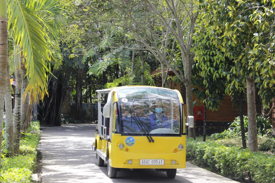 MY KHANH ELECTRIC TAXI